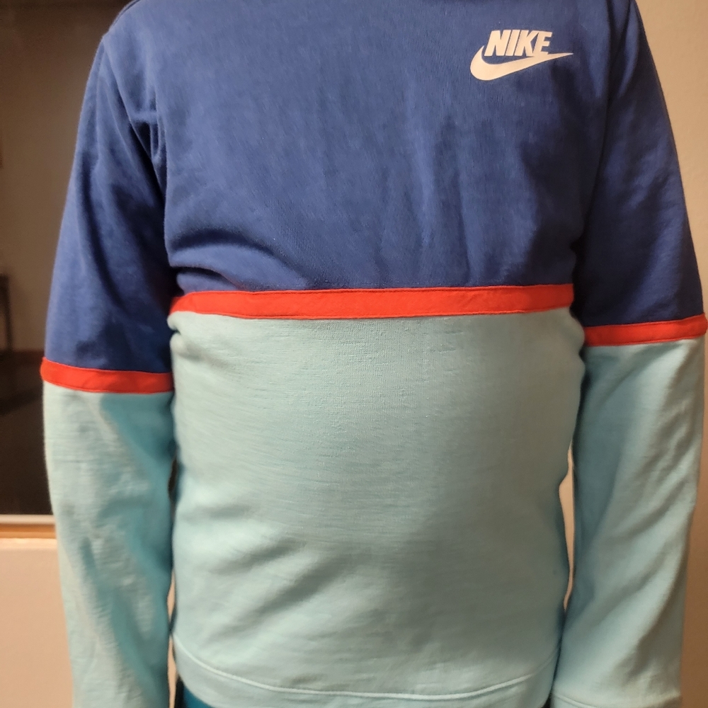 Nike sweater blue white red strip  kids